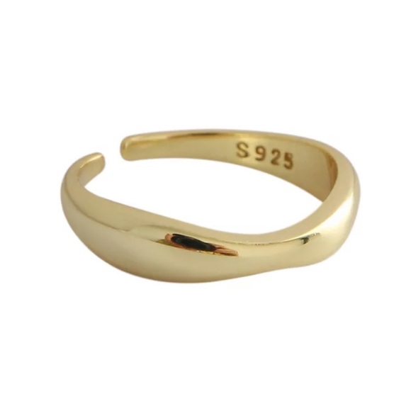 NEW 925 STERLING SILVER IRREGULAR WAVE ADJUSTABLE RING, CUTE RING, SHINY RING. - Picture 3 of 6